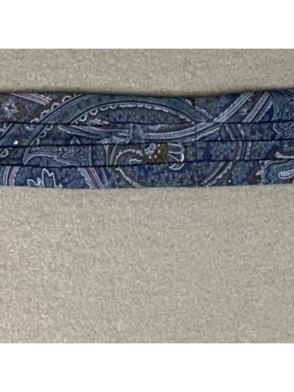 Vintage Blue Paisley Cravat/Ascot Scarf